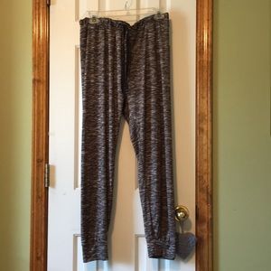 Style 5 knit pants